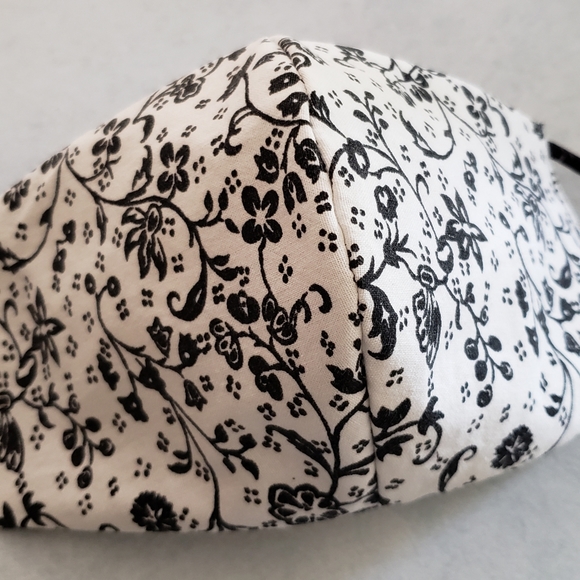 Adult Face Mask with filter Machine washable - Picture 3 of 3